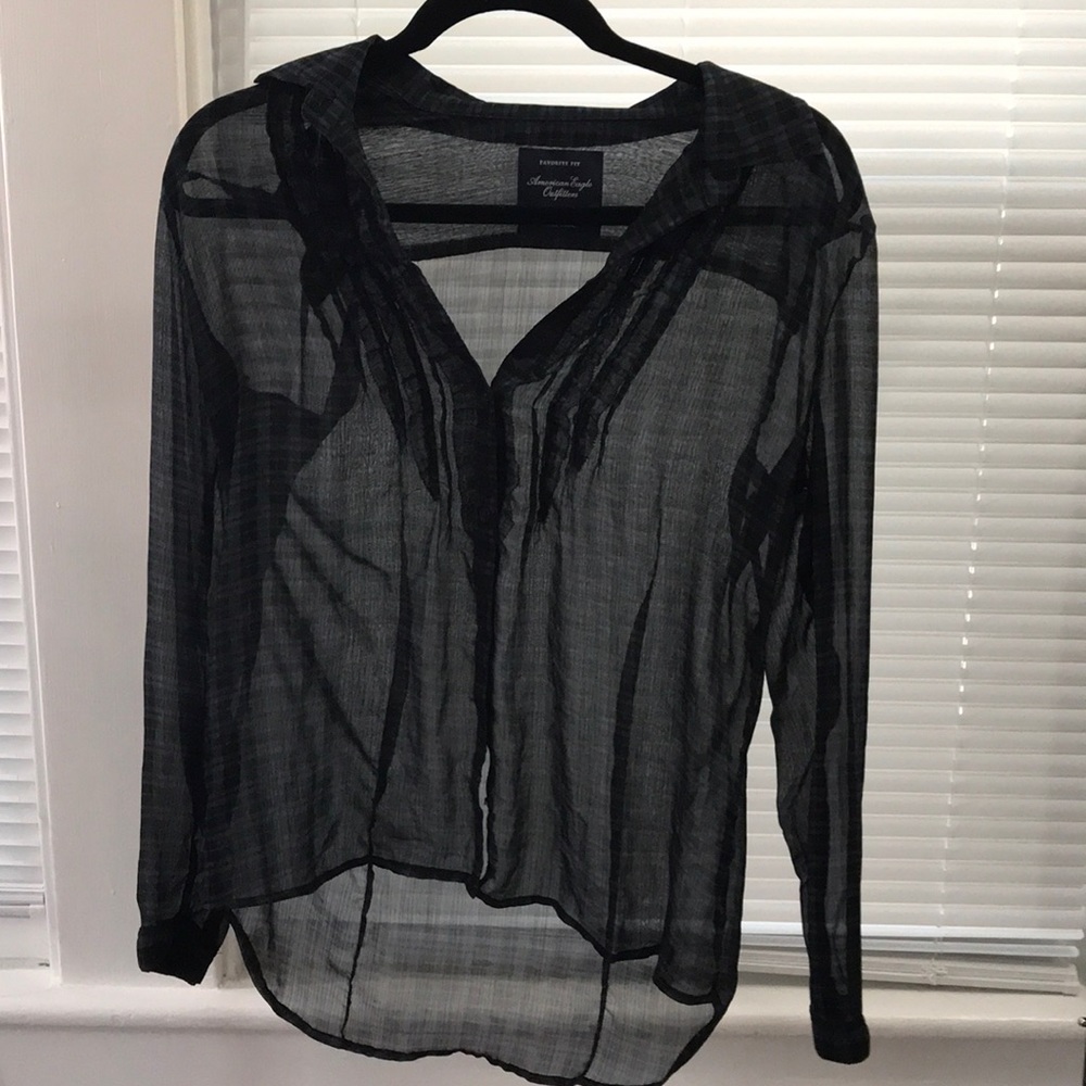 American eagle favorite fit blouse